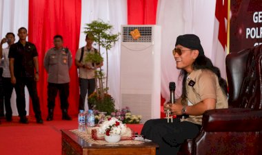 Tausiah-di-Polrestabes-Surabaya,-Gus-Miftah-:-