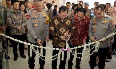 Kapolda-Jatim-Resmikan-Klinik-Immunoteraphy-Nusantara-By-Terawan-di-RS-Bhayangkara-Surabaya