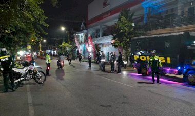 Ciptakan-Situasi-Kondusif-di-Bulan-Ramadhan-Polres-Sumenep-Patroli-Sahur
