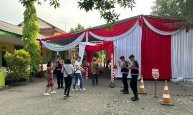 Amankan-Ibadah-Paskah,-Polres-Probolinggo-Siagakan-Personel-di-Gereja