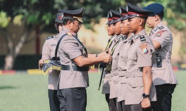 Lantik-247-Bintara-Remaja,-Kapolda-Jatim-:-Jadilah-Penjaga-Kehidupan-dan-Peradaban