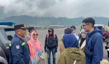 Libur-Lebaran-Polres-Probolinggo-Intensifkan-Patroli-di-Gunung-Bromo