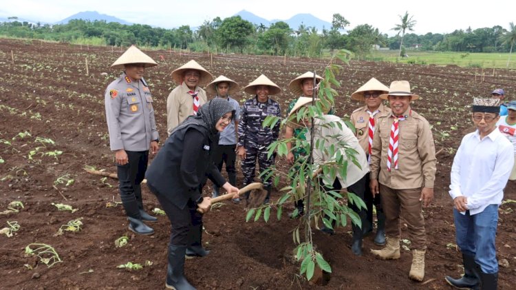 Polresta Banyuwangi Dorong Penguatan Ketahanan Pangan Lewat Penanaman Jagung Kuartal IV 2025